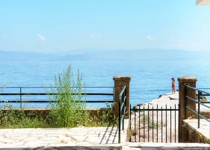 T8 On The Apartamento Benitses (Corfu)
