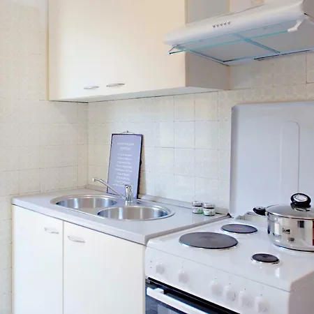 Apartment T8 On The *