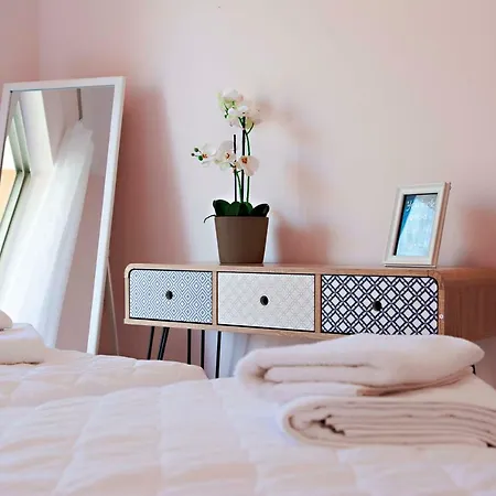 T8 On The بينيتسيس